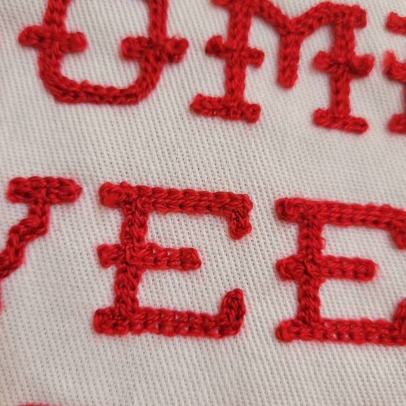 Home Sweet Home  Embroidered Tea Towel ~ Pioneer Woman ~ GUC ~ FINAL PRICE! - Picture 10 of 13